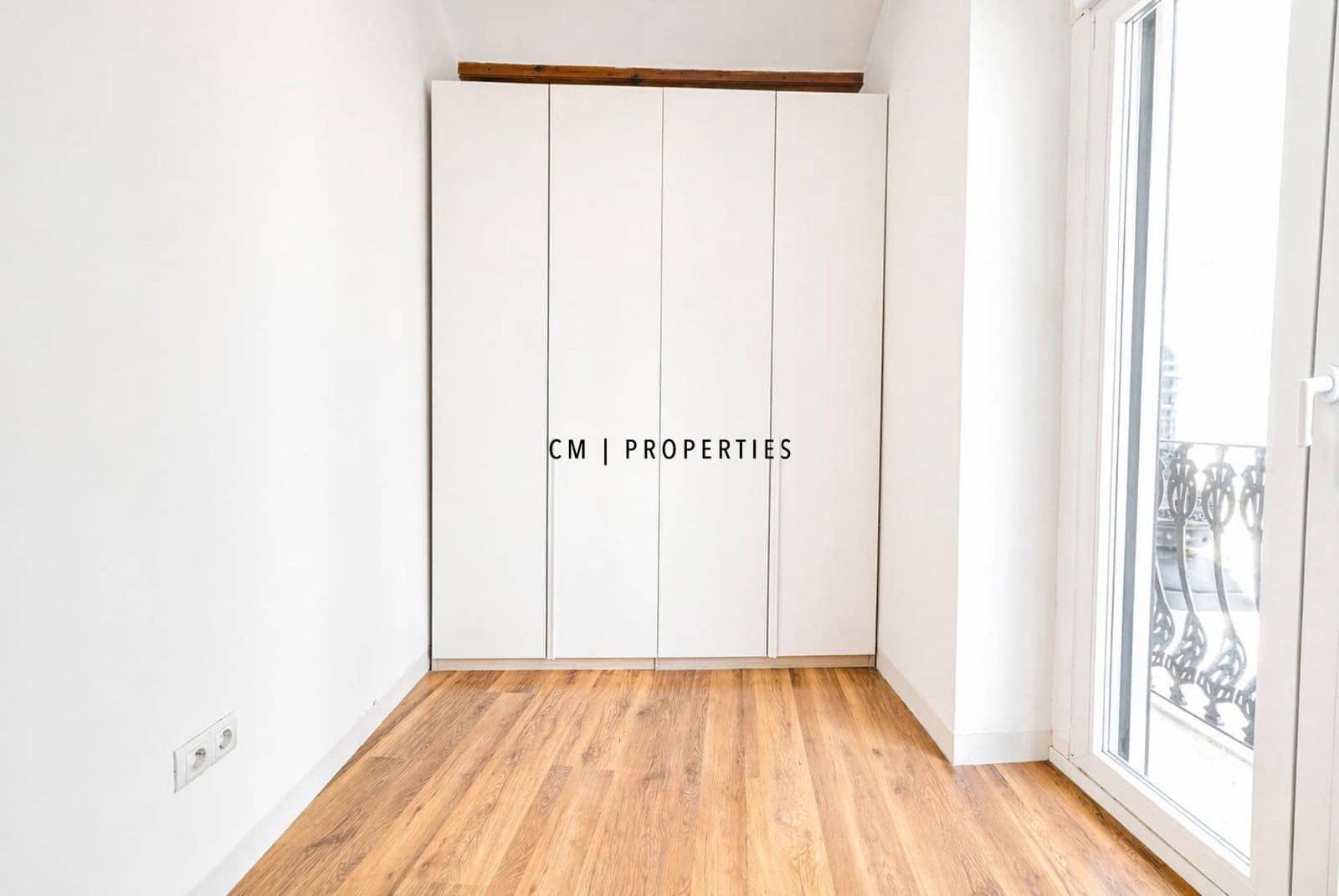 Appartement de 2 chambres à louer à Valence ville - 2 500 € (Ref: 9795612)