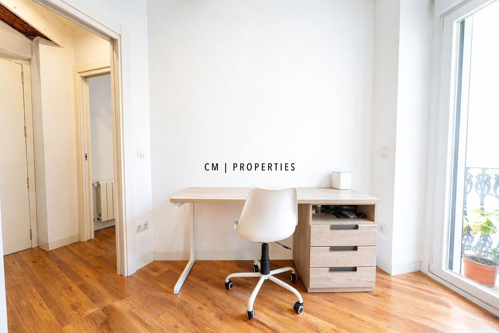 Appartement de 2 chambres à louer à Valence ville - 2 500 € (Ref: 9795612)