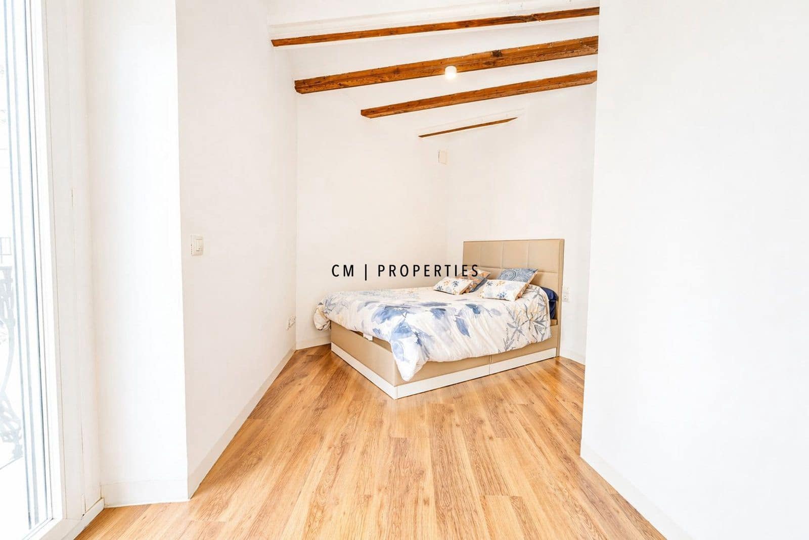 Appartement de 2 chambres à louer à Valence ville - 2 500 € (Ref: 9795612)