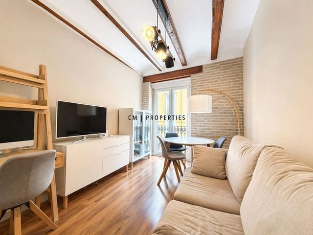 Appartement de 2 chambres à louer à Extramurs, Valence ville - 2 500 € (Ref: 9795612)