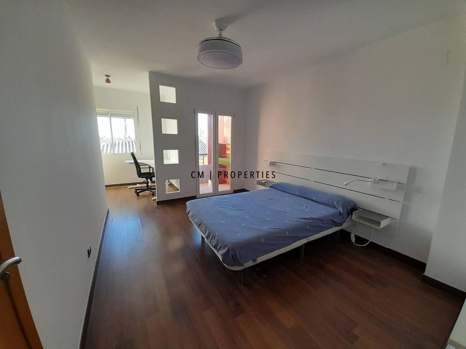 Appartement de 2 chambres à louer à Alfara del Patriarca - 950 € (Ref: 9795700)