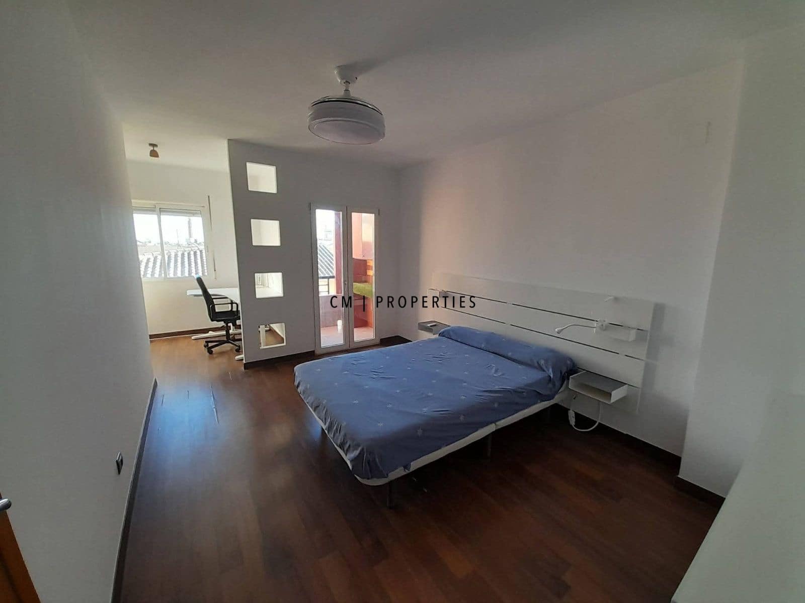 Appartement de 2 chambres à louer à Alfara del Patriarca - 950 € (Ref: 9795700)
