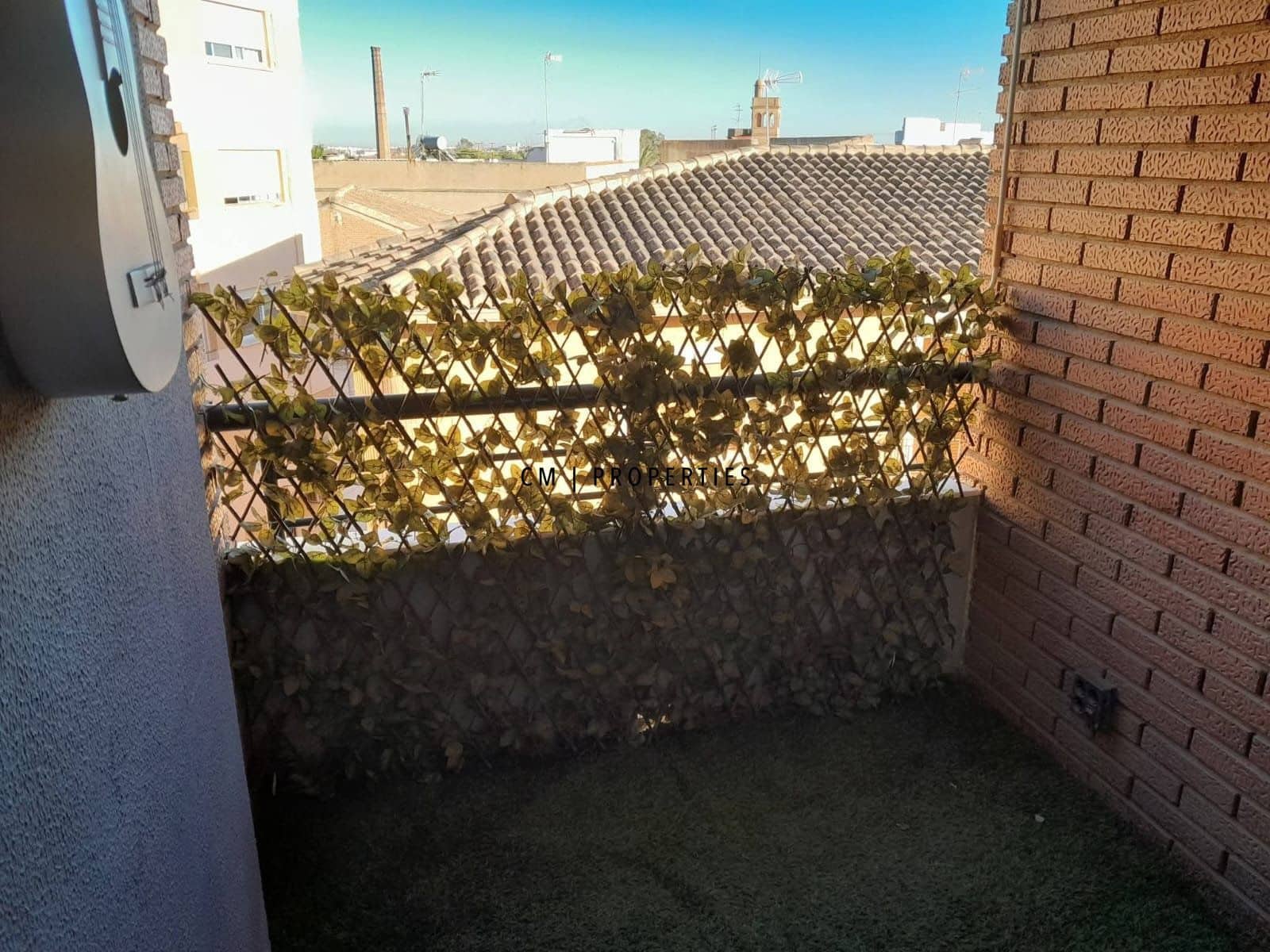 Appartement de 2 chambres à louer à Alfara del Patriarca - 950 € (Ref: 9795700)