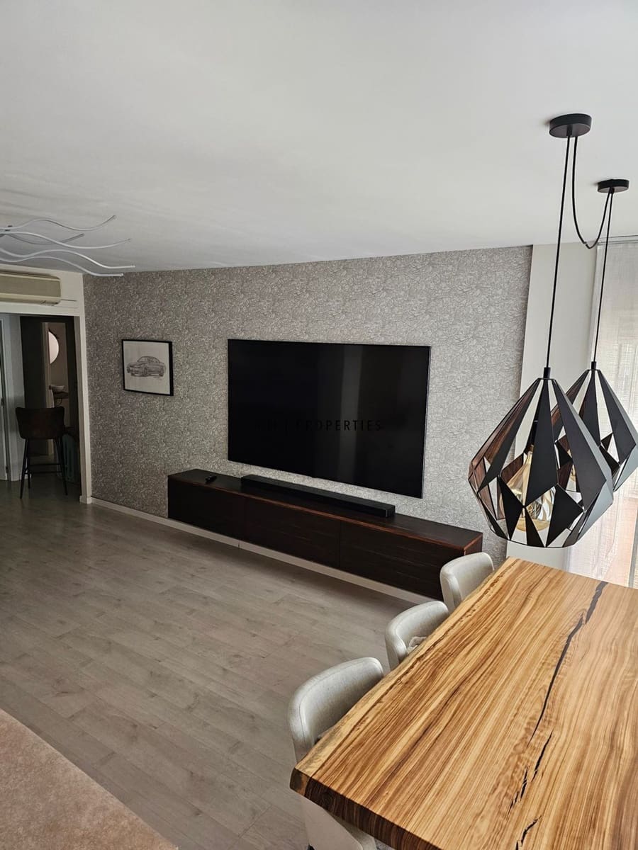 Piso de 3 habitaciones en València ciudad en venta con garaje - 450.000 € (Ref: 9795702)