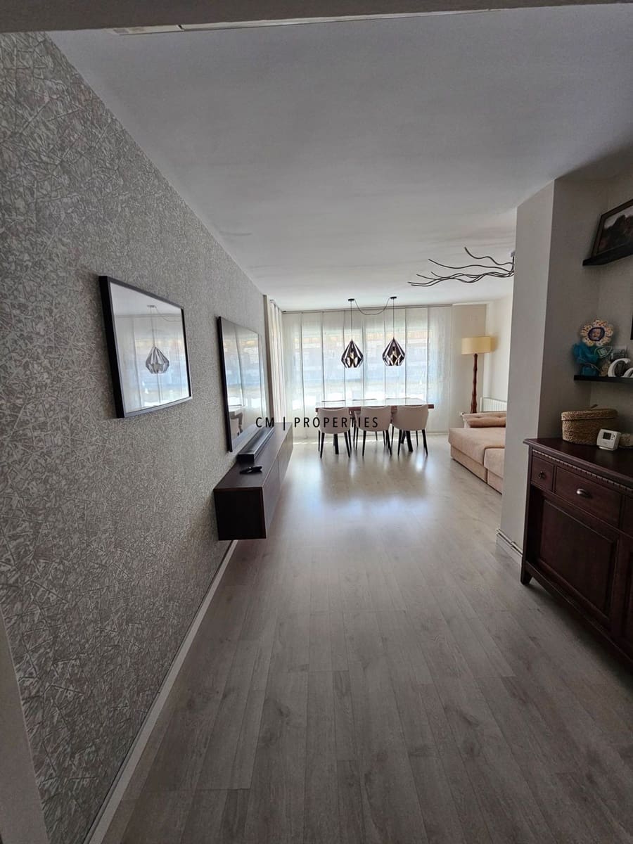 Piso de 3 habitaciones en València ciudad en venta con garaje - 450.000 € (Ref: 9795702)