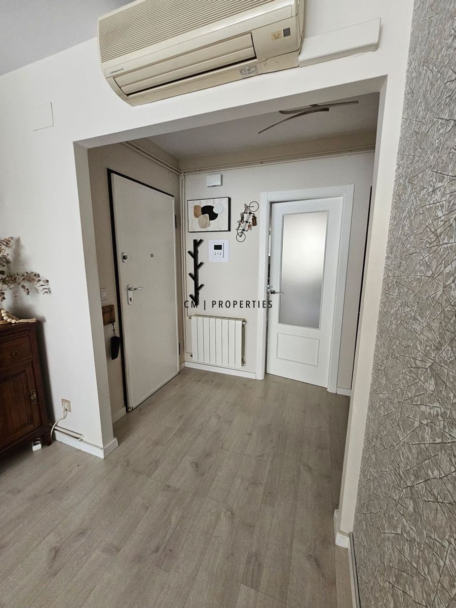 Piso de 3 habitaciones en València ciudad en venta con garaje - 450.000 € (Ref: 9795702)