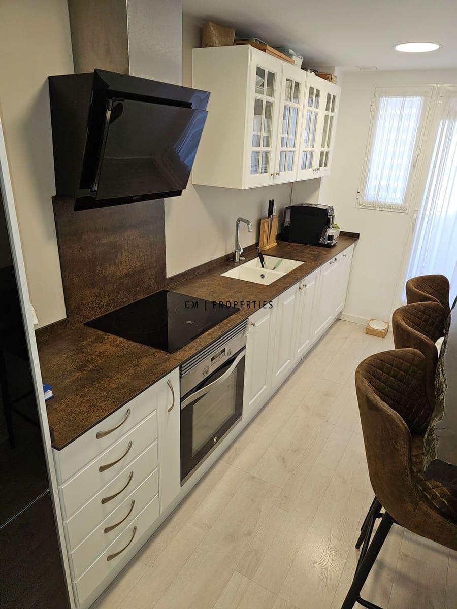 Piso de 3 habitaciones en València ciudad en venta con garaje - 450.000 € (Ref: 9795702)