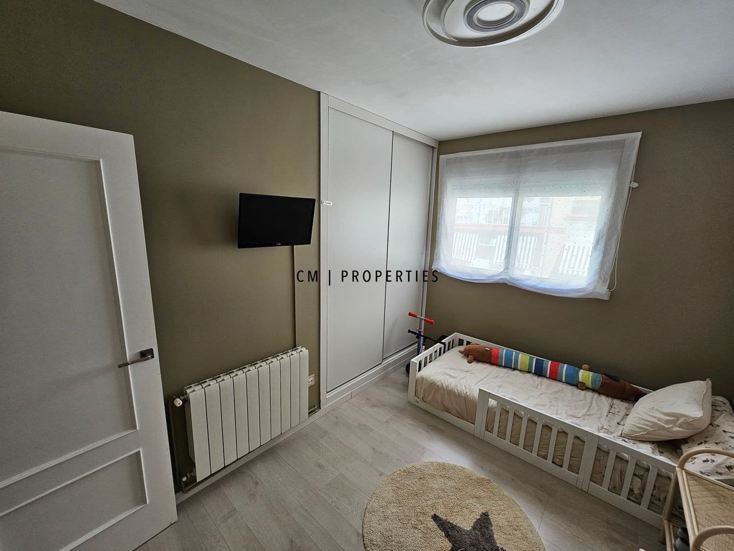 Piso de 3 habitaciones en València ciudad en venta con garaje - 450.000 € (Ref: 9795702)