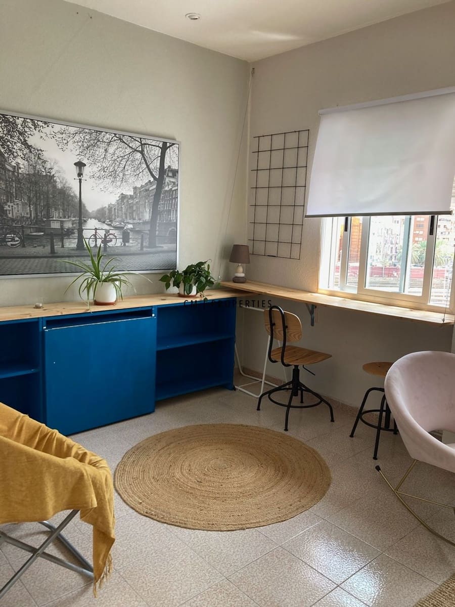 Appartement de 3 chambres à louer à Valence ville - 1 600 € (Ref: 9798156)