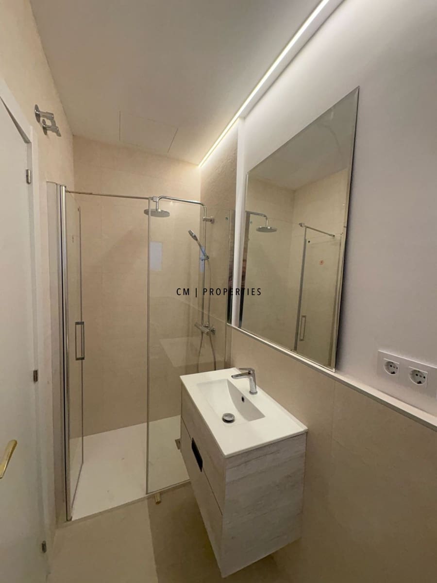 Appartement de 3 chambres à louer à Valence ville - 1 600 € (Ref: 9798156)