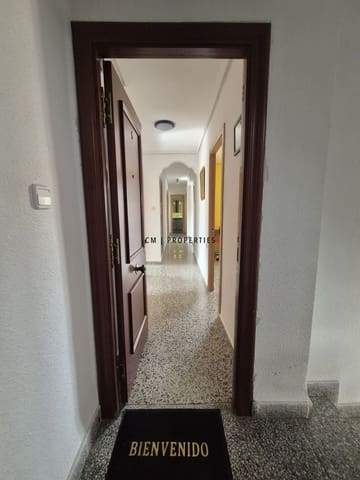 3 quarto Apartamento para arrendar em Burjassot - 1 200 € (Ref: 9801465)