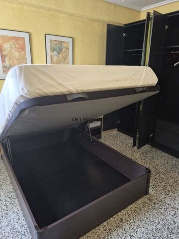 3 quarto Apartamento para arrendar em Burjassot - 1 200 € (Ref: 9801465)