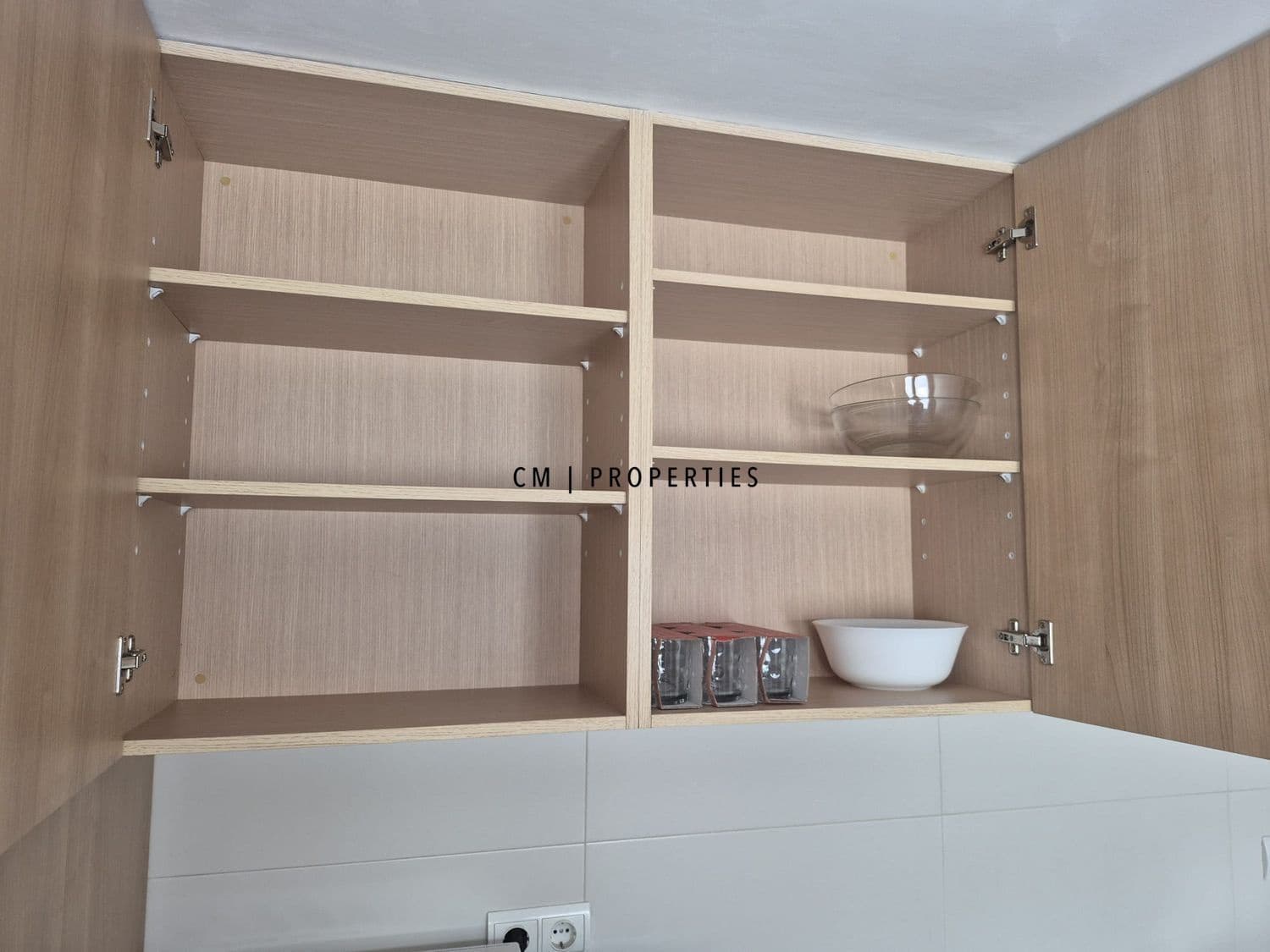 3 quarto Apartamento para arrendar em Burjassot - 1 200 € (Ref: 9801465)