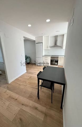 2 soveværelse Lejlighed til leje i Valencia by - € 1.350 (Ref: 9802811)