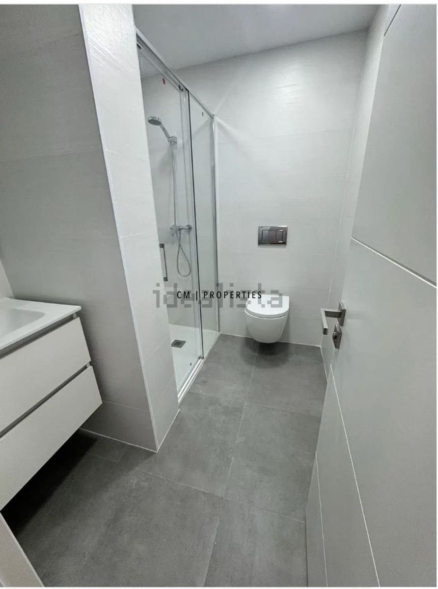 2 soveværelse Lejlighed til leje i Valencia by - € 1.350 (Ref: 9802811)