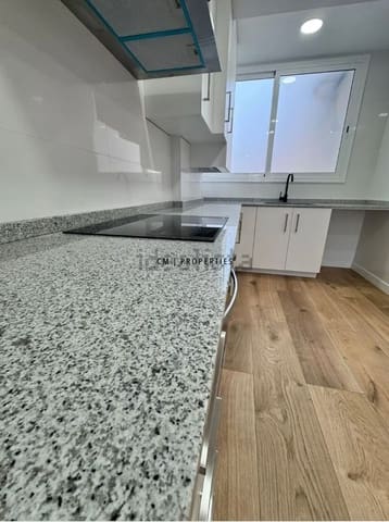 2 soveværelse Lejlighed til leje i Valencia by - € 1.350 (Ref: 9802811)