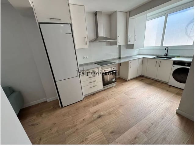 2 soveværelse Lejlighed til leje i Valencia by - € 1.350 (Ref: 9802811)