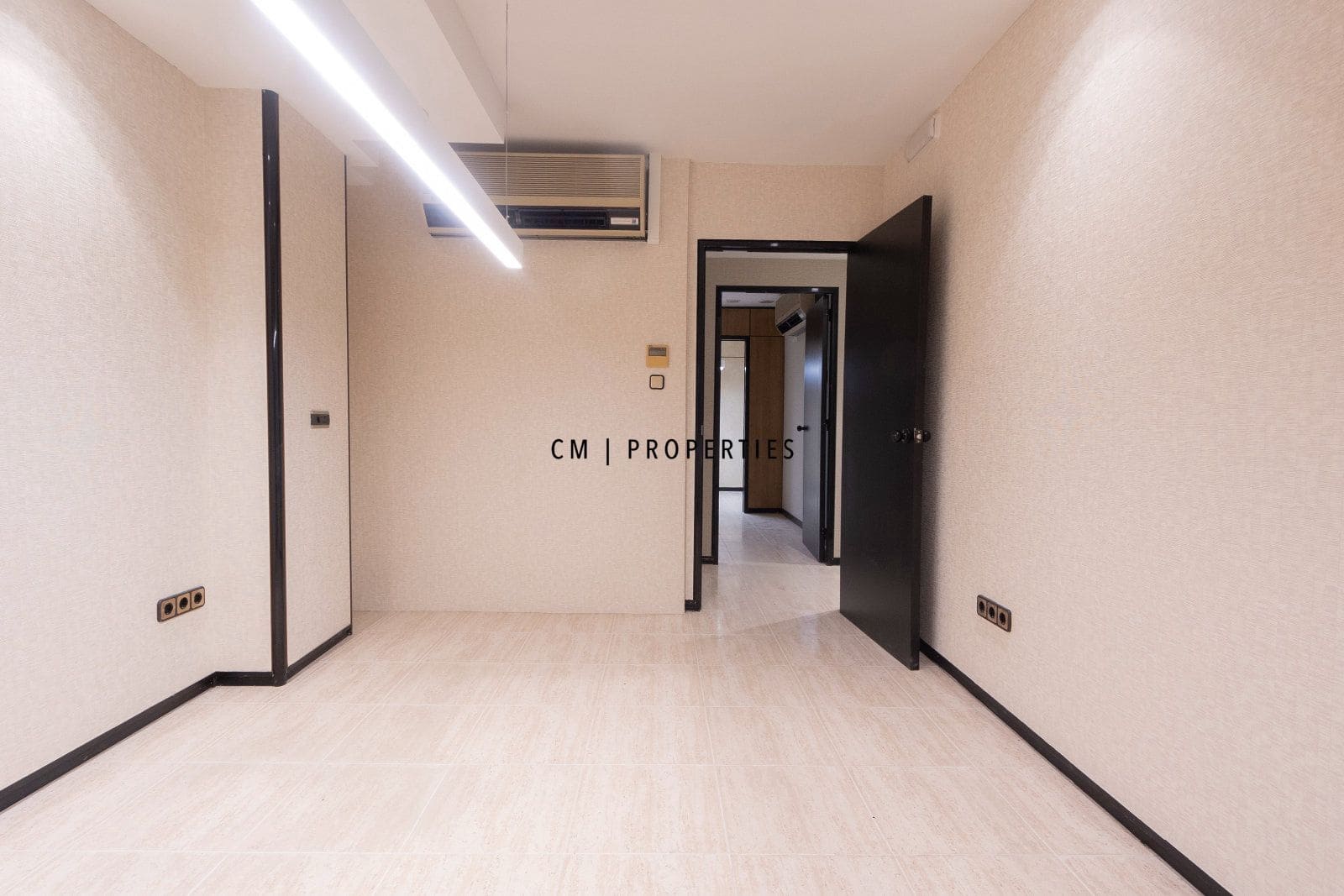 Escritório para arrendar em Valencia cidade - 3 000 € (Ref: 9802950)