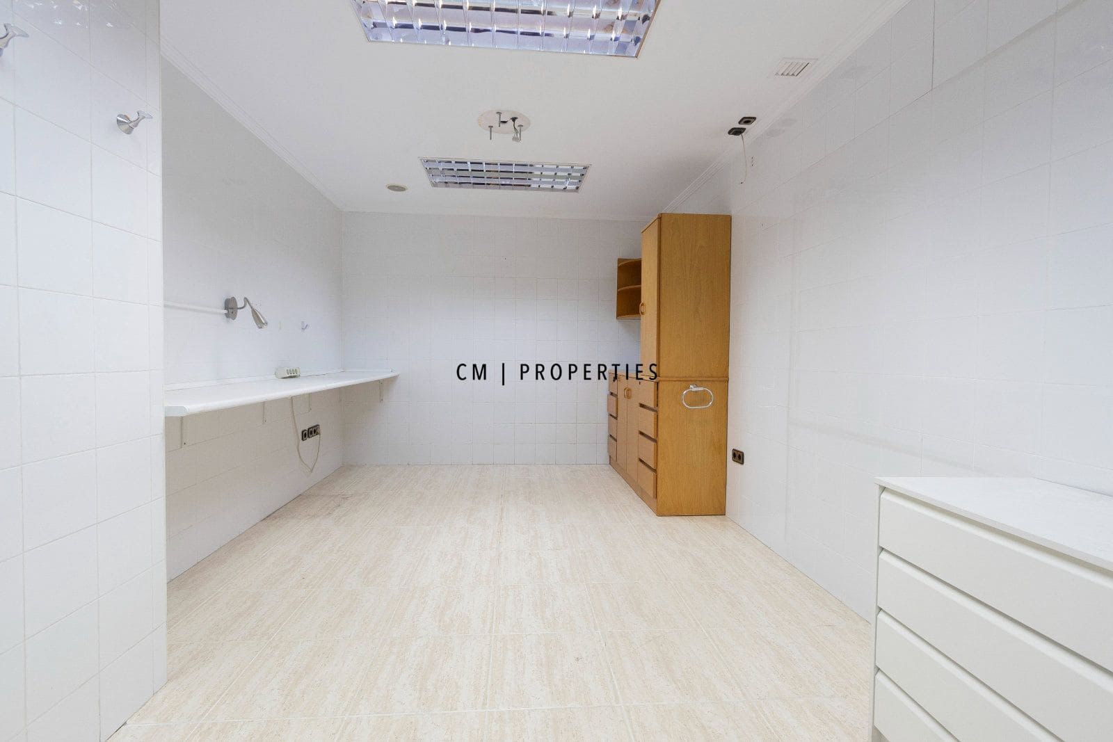 Escritório para arrendar em Valencia cidade - 3 000 € (Ref: 9802950)