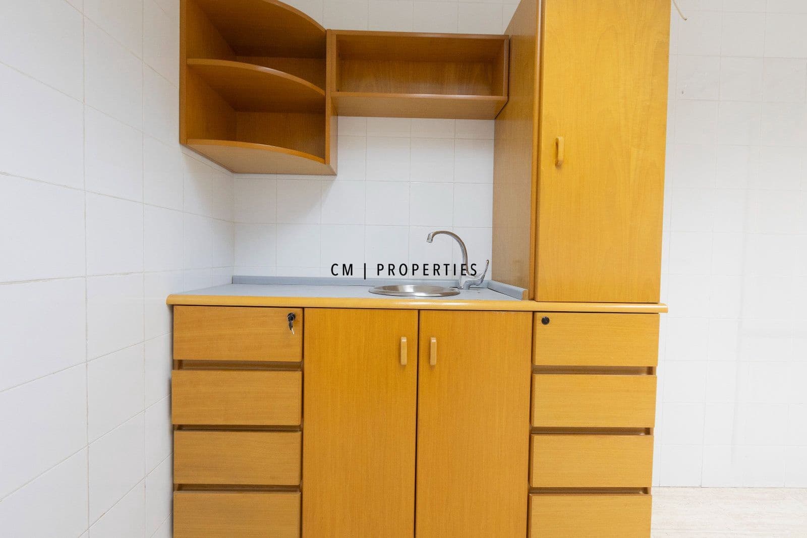 Escritório para arrendar em Valencia cidade - 3 000 € (Ref: 9802950)