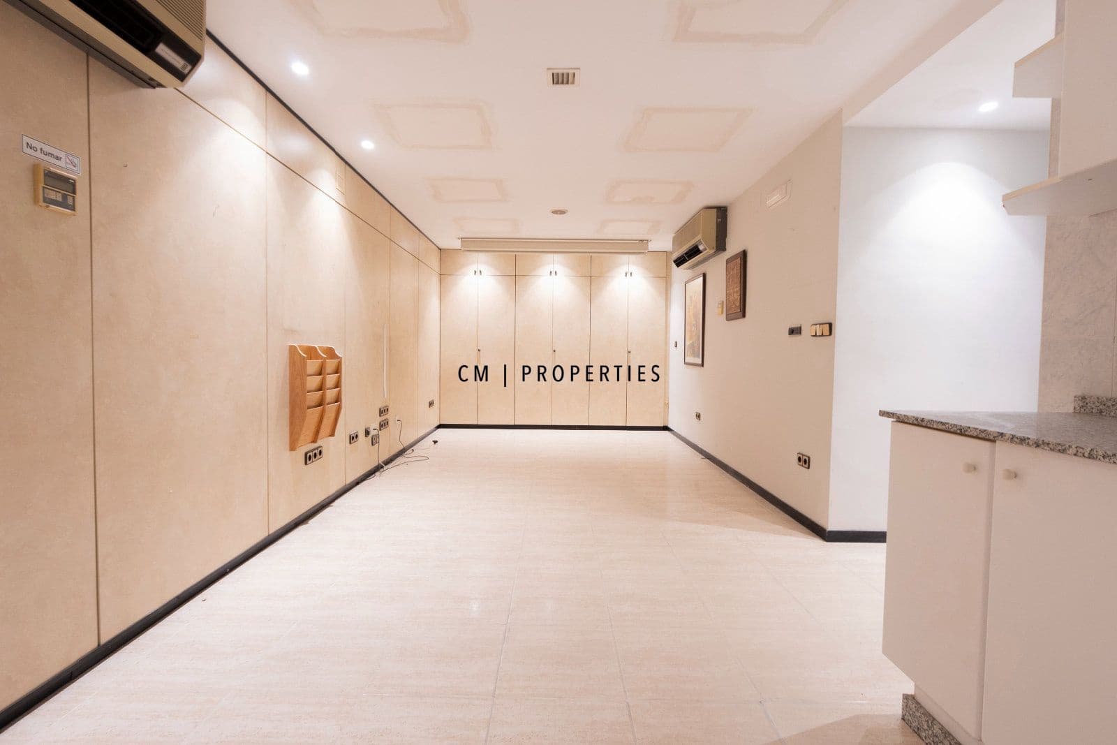 Escritório para arrendar em Valencia cidade - 3 000 € (Ref: 9802950)