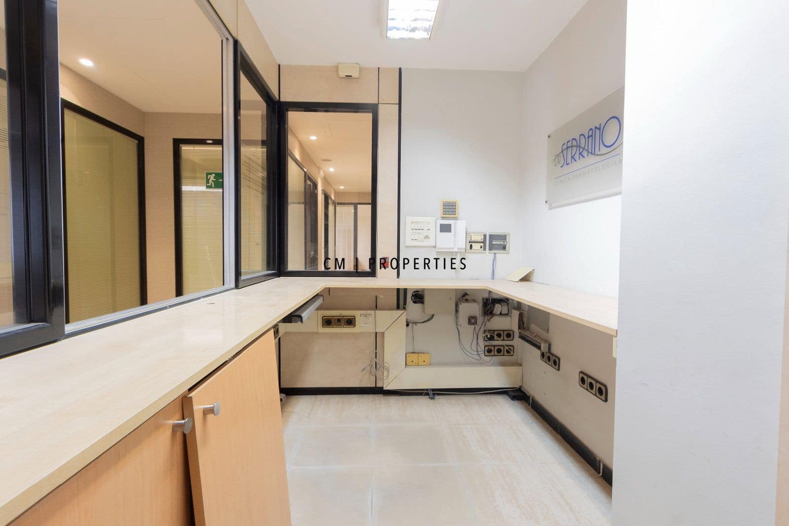 Escritório para arrendar em Valencia cidade - 3 000 € (Ref: 9802950)