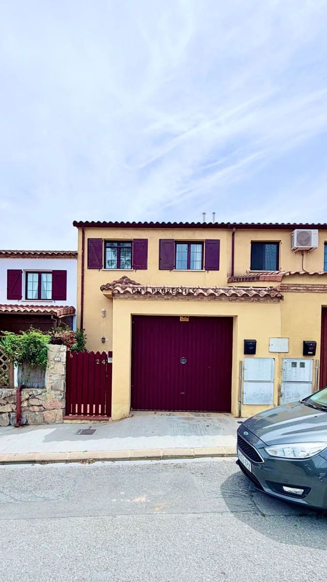 3 bedroom Townhouse for sale in Riba-roja de Turia with pool garage - € 350,000 (Ref: 9803752)