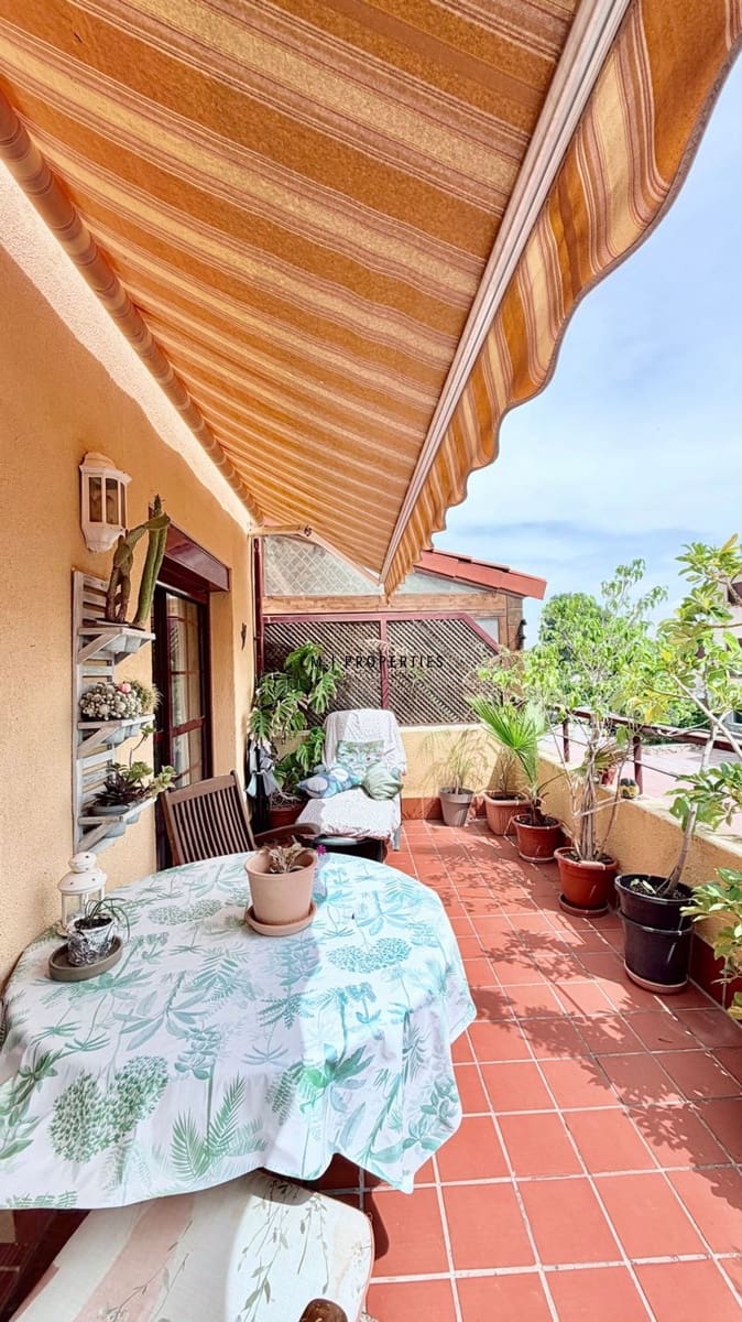 3 bedroom Townhouse for sale in Riba-roja de Turia with pool garage - € 350,000 (Ref: 9803752)