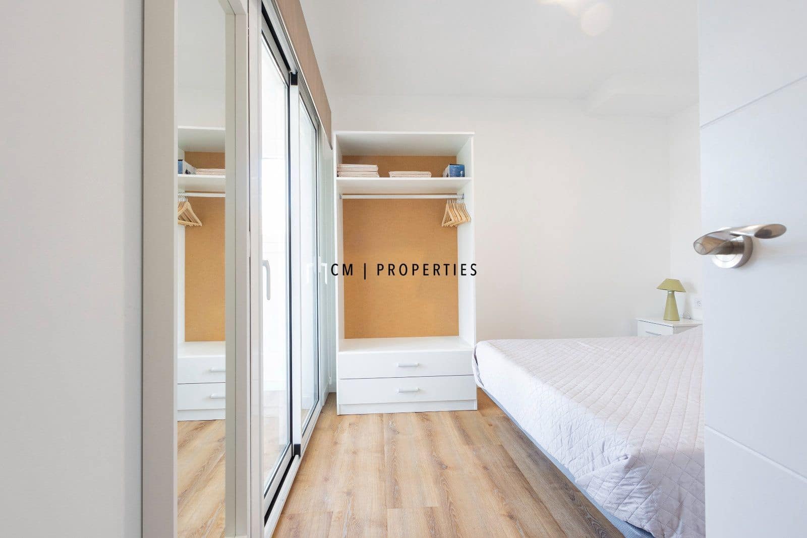 2 sovrum Lägenhet till salu i Denia - 185 000 € (Ref: 9806995)