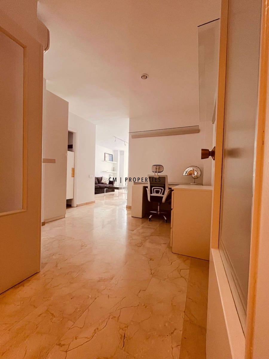 Appartement de 2 chambres à louer à Valence ville avec garage - 2 000 € (Ref: 9807098)