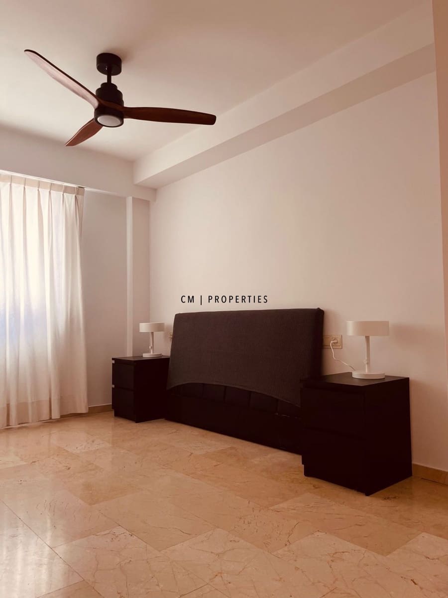 Appartement de 2 chambres à louer à Valence ville avec garage - 2 000 € (Ref: 9807098)