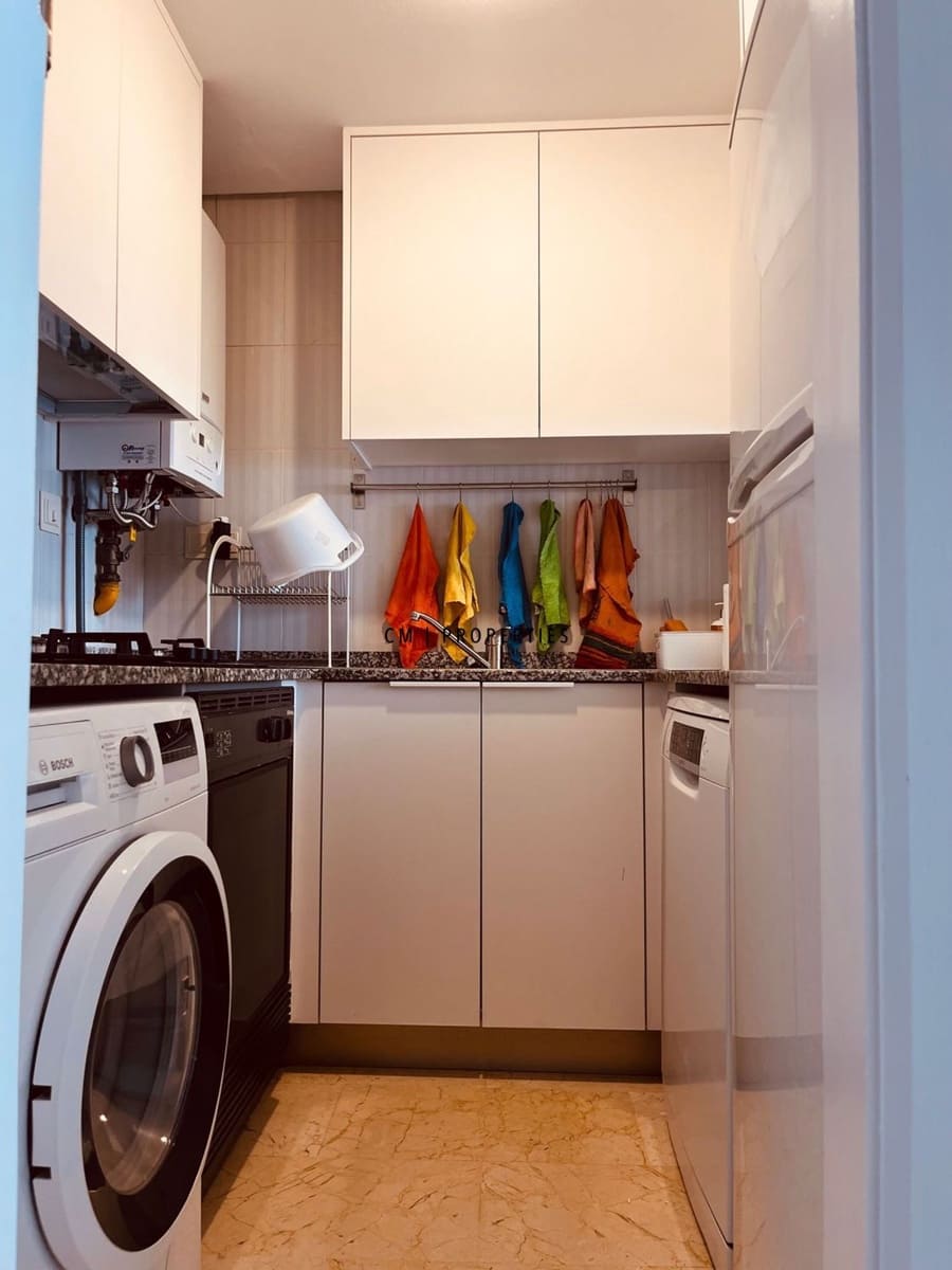 Appartement de 2 chambres à louer à Valence ville avec garage - 2 000 € (Ref: 9807098)