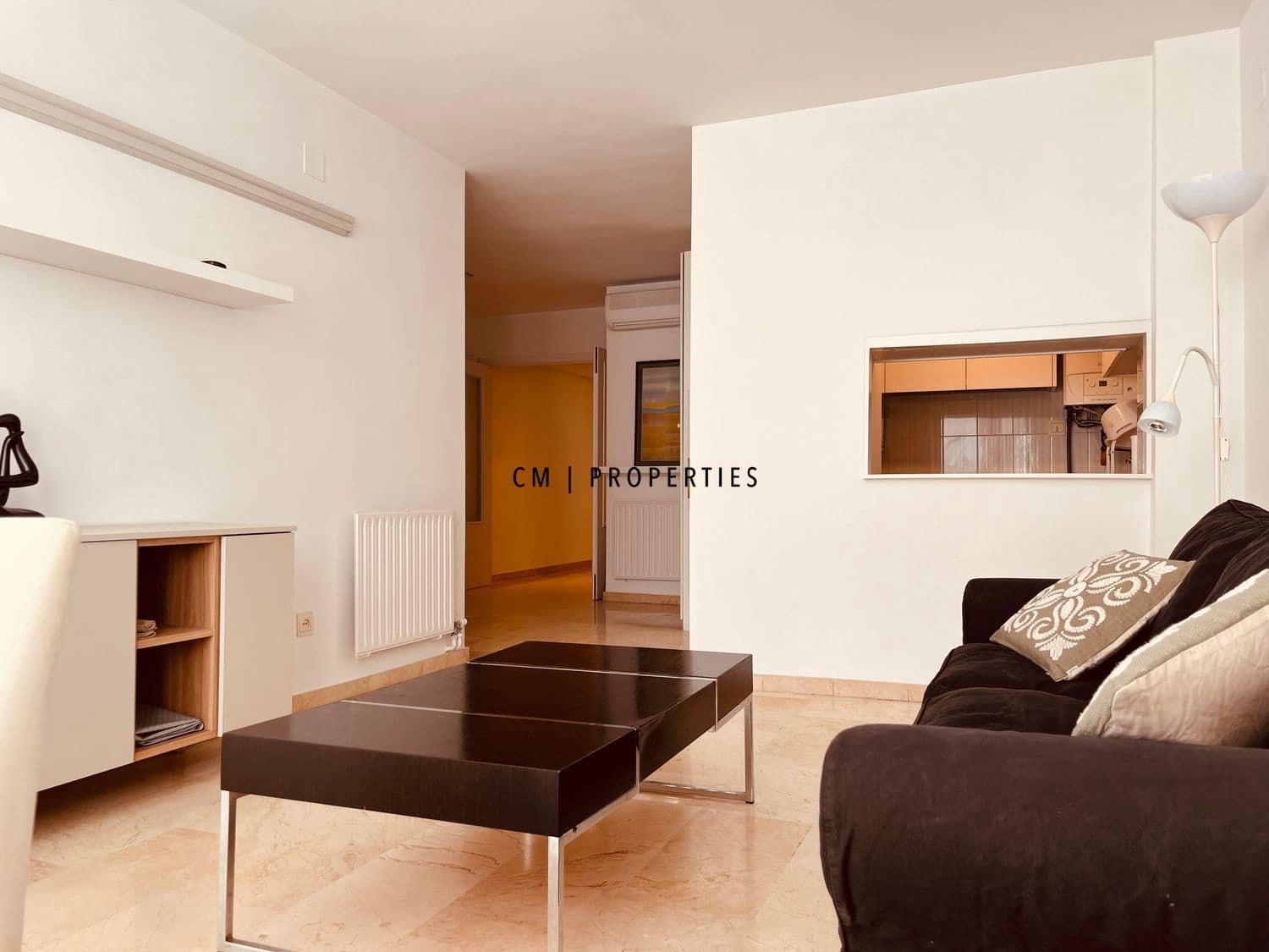 Appartement de 2 chambres à louer à Valence ville avec garage - 2 000 € (Ref: 9807098)