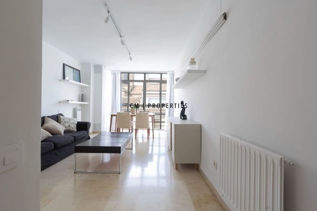2 makuuhuone Asunto vuokrattavana paikassa L'Eixample, Valencia kaupunki mukana 
autotalli - 2 000 € (Ref: 9807098)