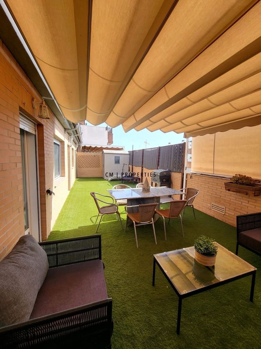 Penthouse de 3 chambres à louer à Paterna avec garage - 1 200 € (Ref: 9807099)