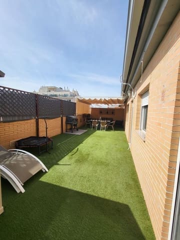3 bedroom Penthouse for rent in Paterna with garage - € 1,200 (Ref: 9807099)