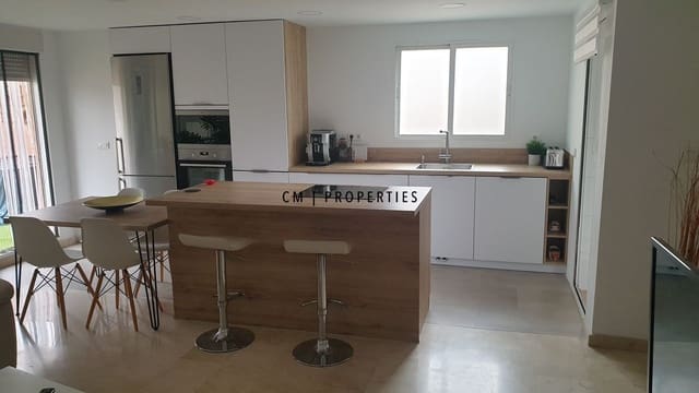 3 bedroom Penthouse for rent in Paterna with garage - € 1,200 (Ref: 9807099)