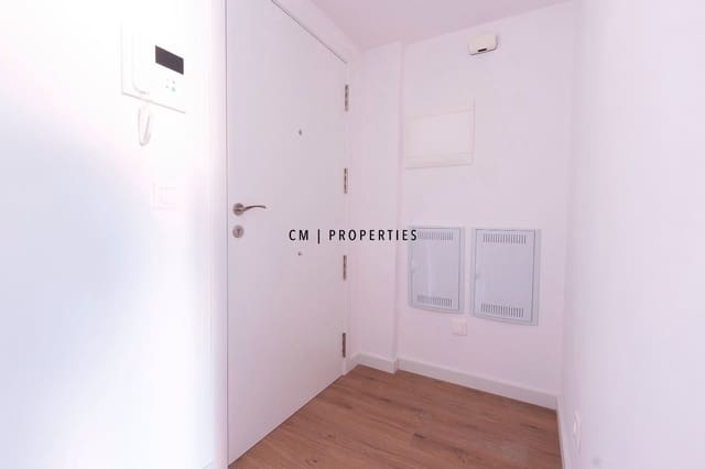 3 bedroom Flat for rent in Quatre Carreres, Valencia city with pool garage - € 1,800 (Ref: 9807100)