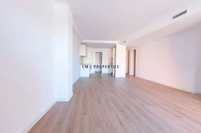 3 bedroom Flat for rent in Quatre Carreres, Valencia city with pool garage - € 1,800 (Ref: 9807100)