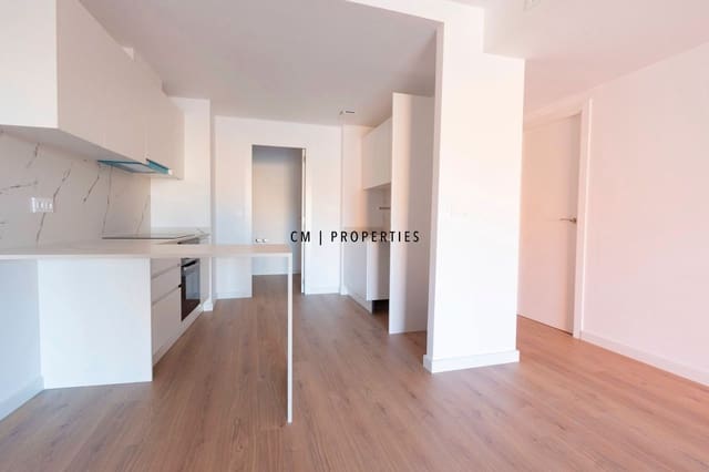 3 bedroom Flat for rent in Quatre Carreres, Valencia city with pool garage - € 1,800 (Ref: 9807100)