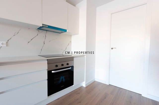 3 bedroom Flat for rent in Quatre Carreres, Valencia city with pool garage - € 1,800 (Ref: 9807100)