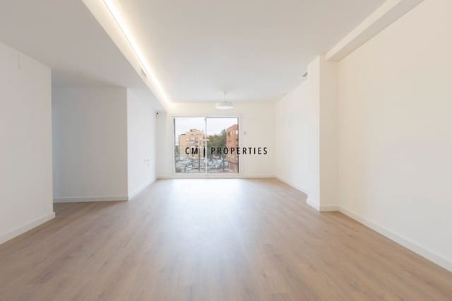 3 camera da letto Appartamento da affittare in Quatre Carreres, Valencia città con piscina garage - 1.800 € (Rif: 9807100)