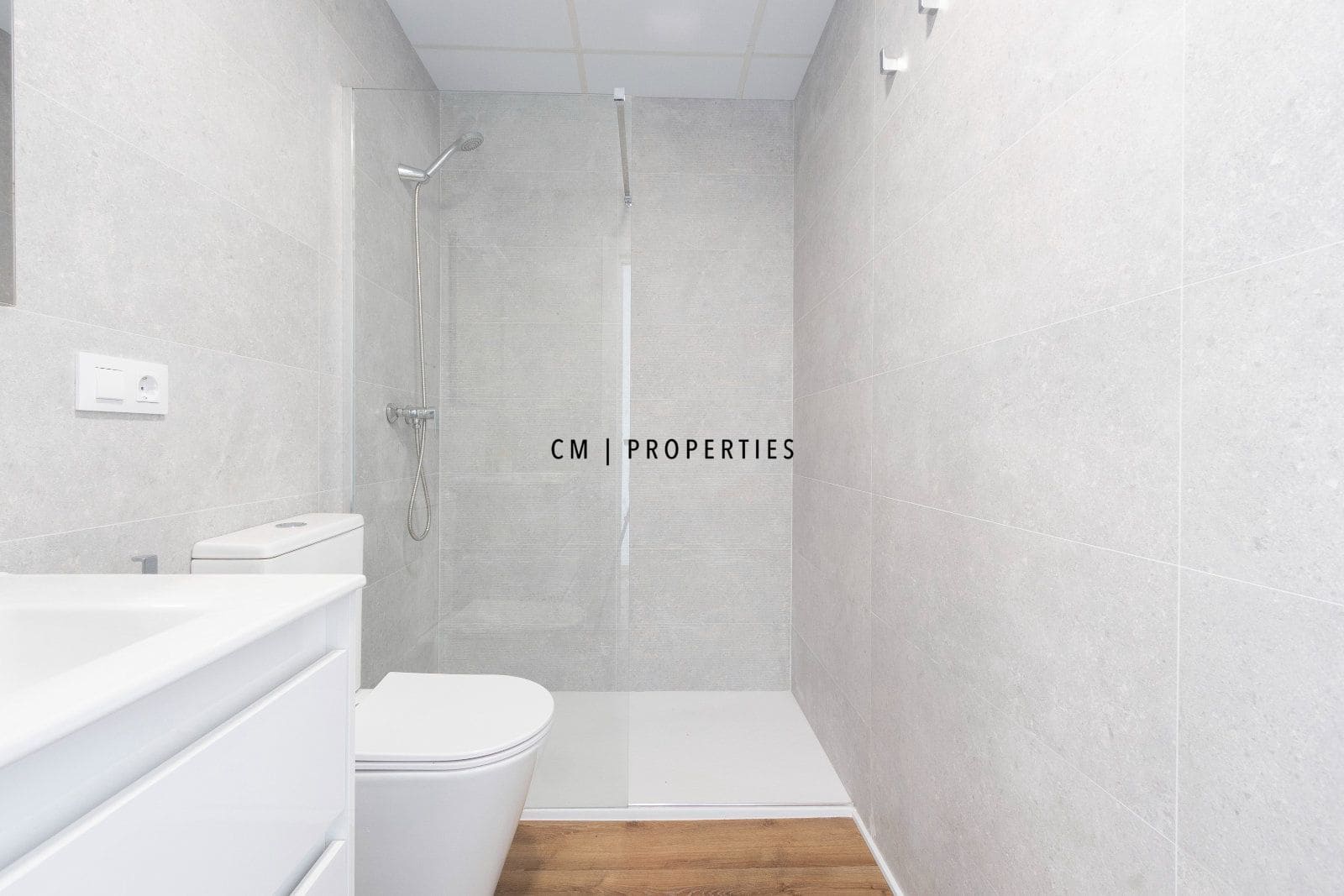 2 bedroom Flat for sale in Denia - € 185,000 (Ref: 9807101)