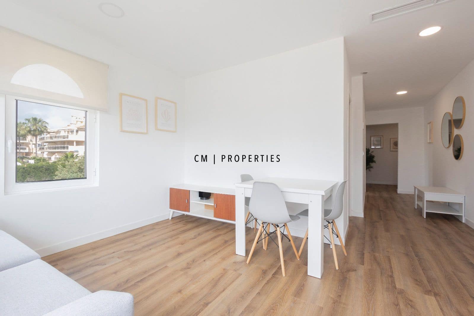 2 bedroom Flat for sale in Denia - € 185,000 (Ref: 9807101)