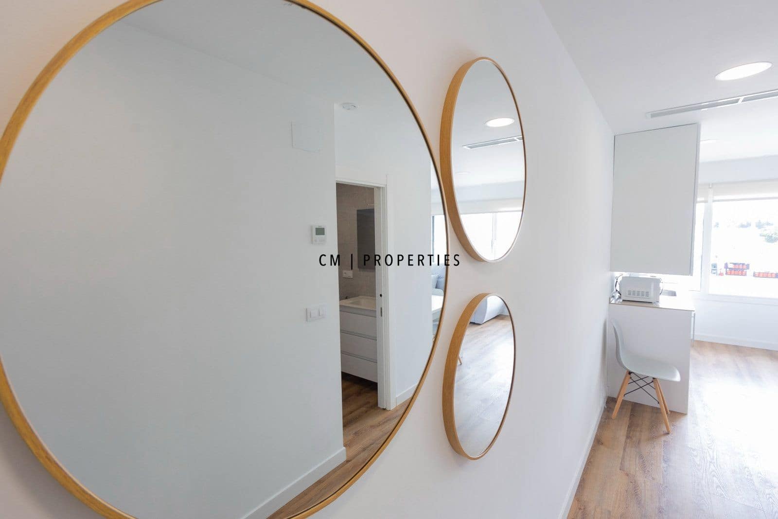 2 bedroom Flat for sale in Denia - € 185,000 (Ref: 9807101)