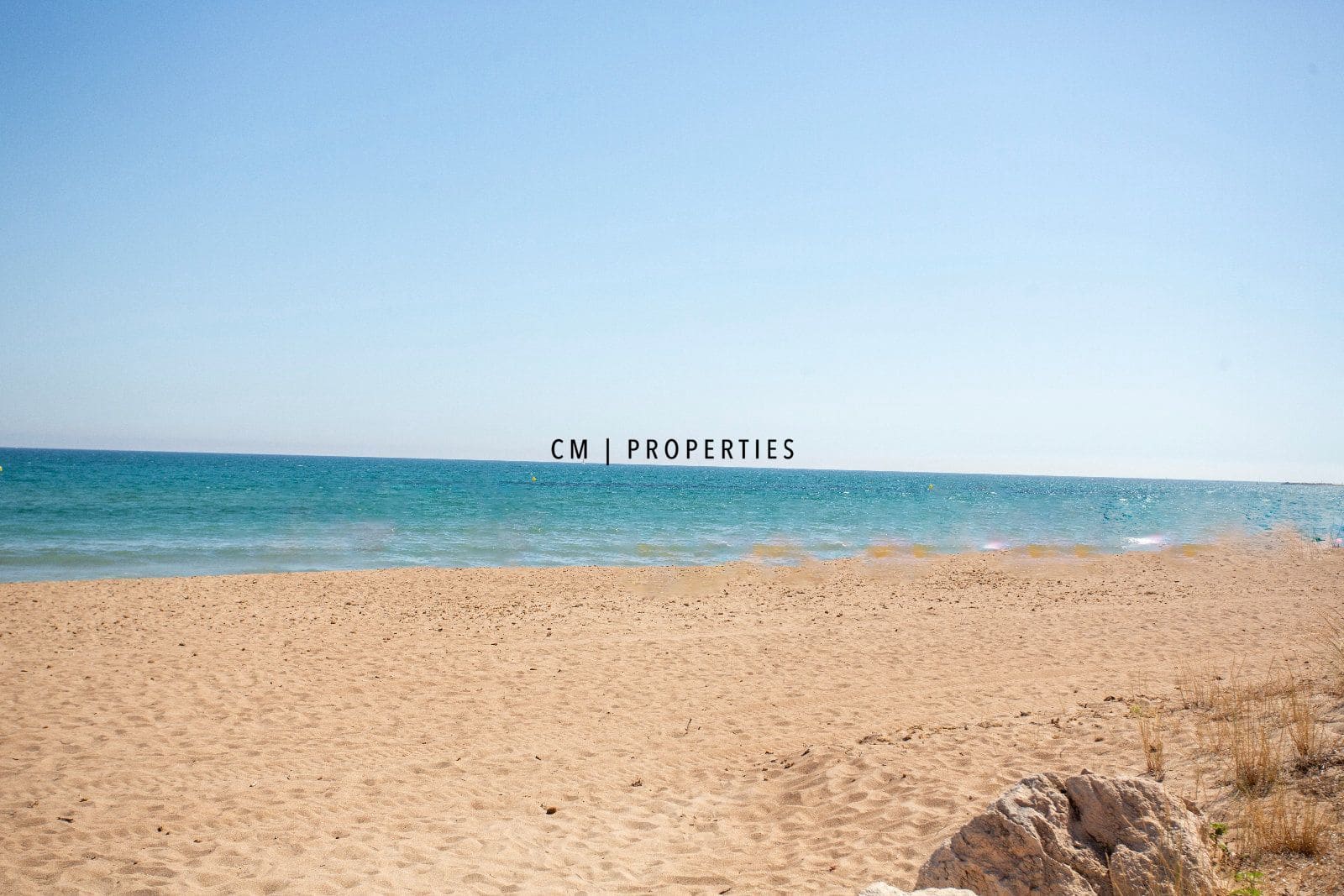 2 bedroom Flat for sale in Denia - € 185,000 (Ref: 9807101)