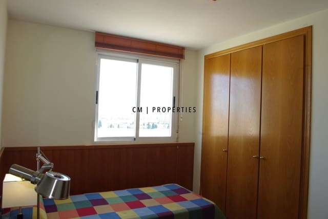 2 soverom Leilighet til leie i Valencia by med svømmebasseng - € 1 600 (Ref: 9807102)