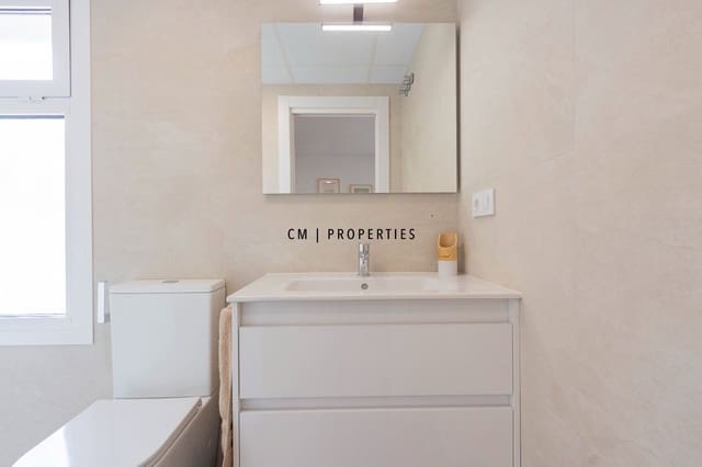 2 bedroom Flat for sale in Dénia - € 185,000 (Ref: 9807426)