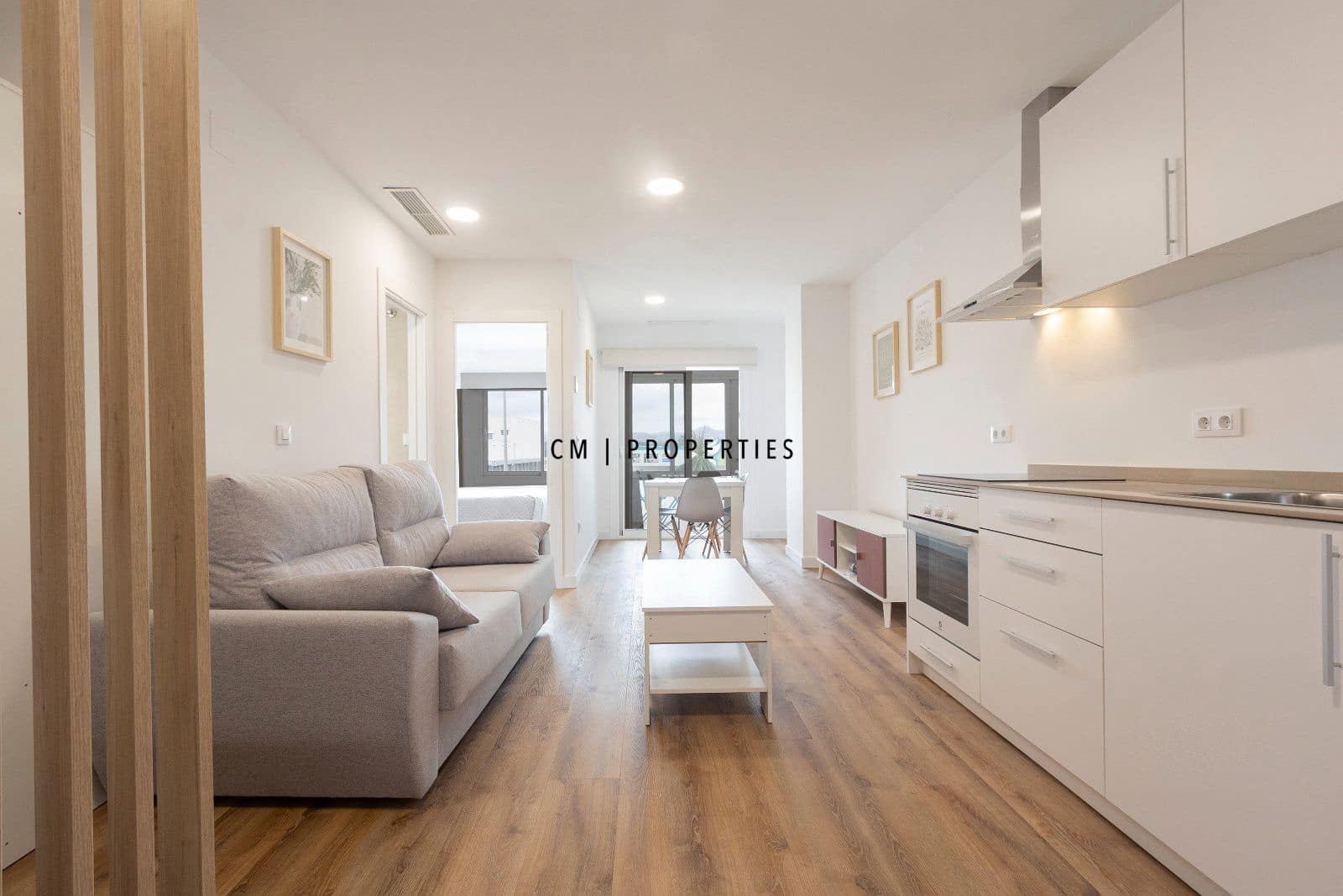 2 bedroom Flat for sale in Denia - € 185,000 (Ref: 9807426)