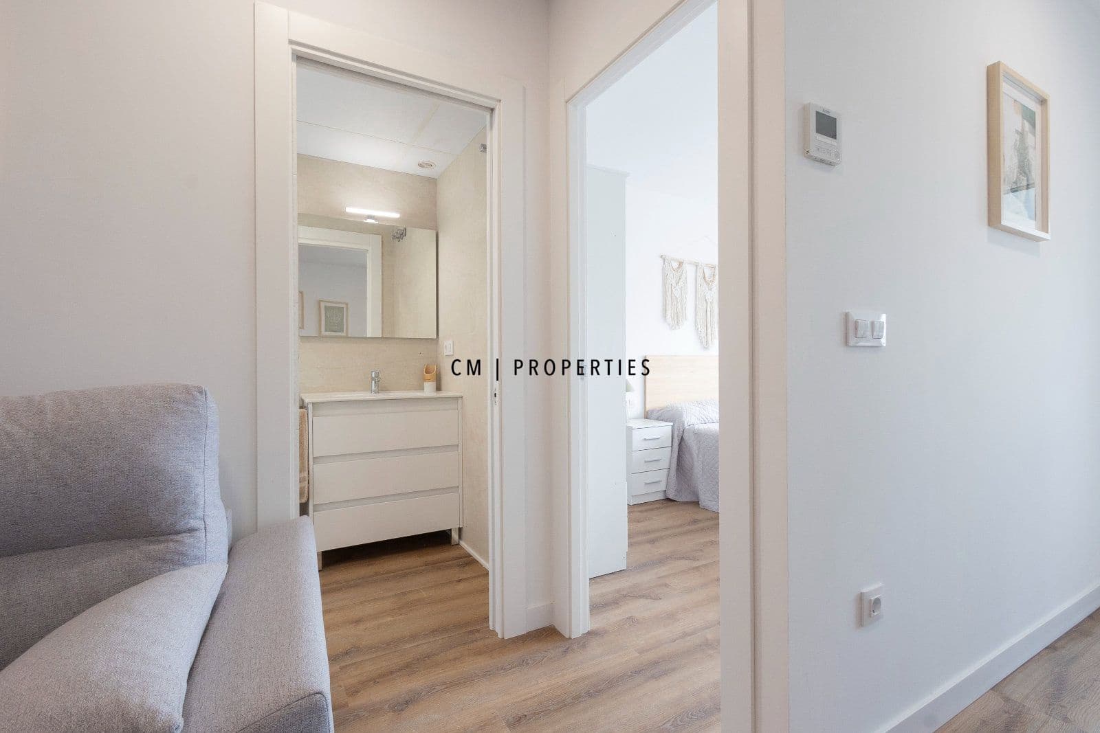 2 bedroom Flat for sale in Denia - € 185,000 (Ref: 9807426)